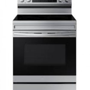 CUISINIÈRE ÉLECTRIQUE AUTONOME DE 6,3 PI³ À CONVECTION PAR VENTILATEUR AVEC WI-FI ET FRITURE À AIR EN ACIER INOXYDABLE DE SAMSUNG