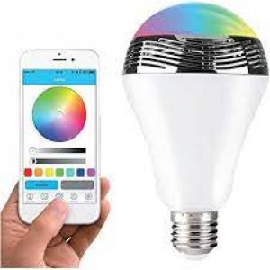 Ampoule à Changement de Couleur avec Haut-Parleur Bluetooth Intégré Proscan ( PSP700 )